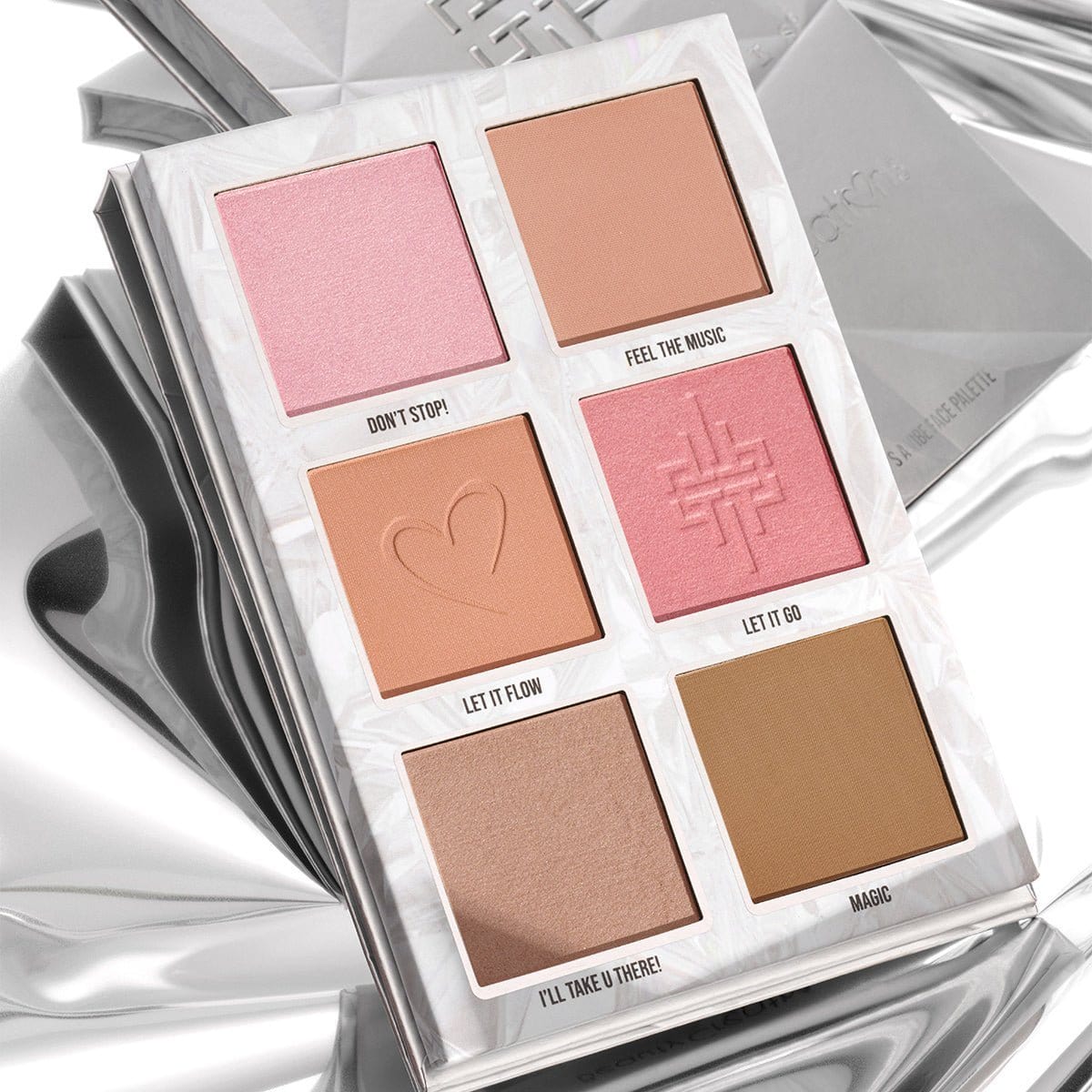 PALETA DE ROSTRO RUBORES Y CONTORNO IT'S A VIBE VOL. 2 - LUIS TORRES X BEAUTY CREATIONS VOL. 2