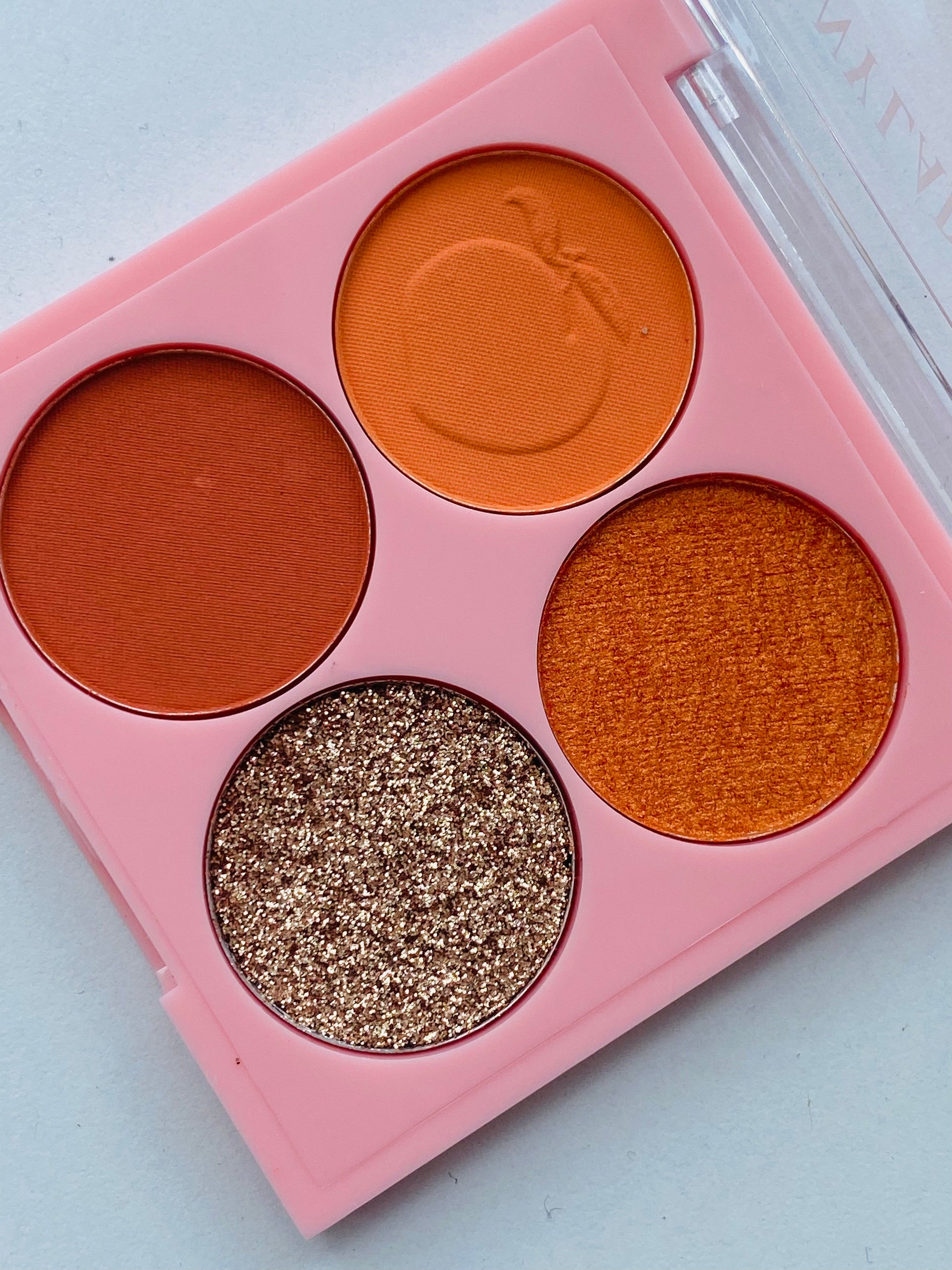 Glitter Eyes shadow