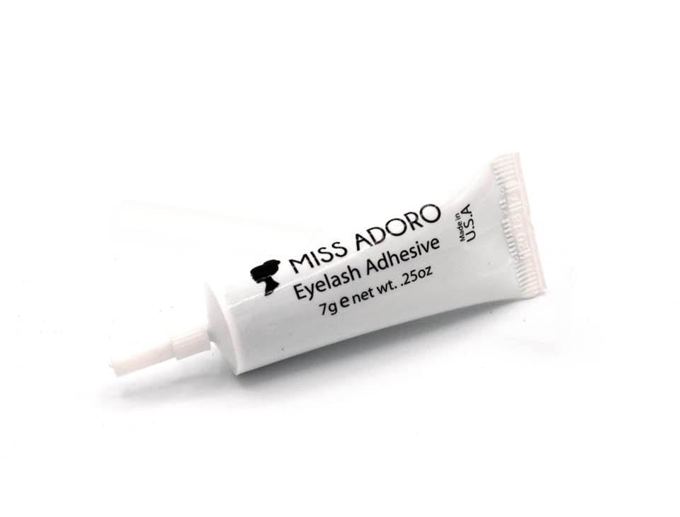 Lash adhesive miss adoro